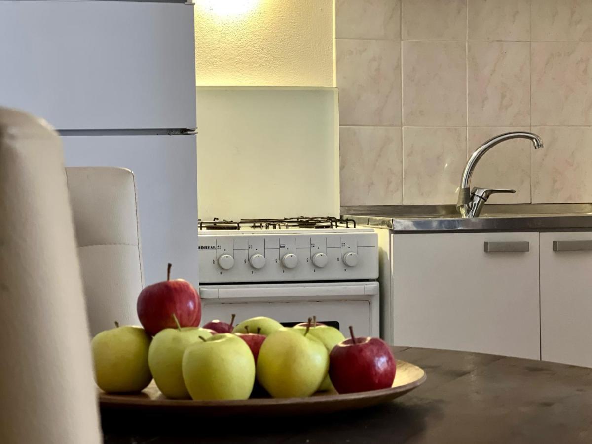 Novi Ligure Private Apartment Екстер'єр фото