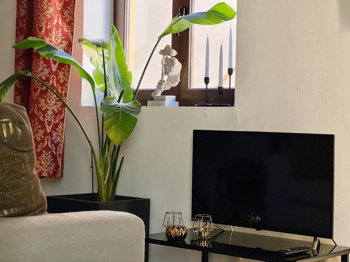 Novi Ligure Private Apartment Екстер'єр фото